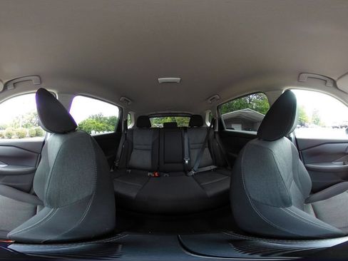 Used 2025 Nissan Rogue SV AWD/4WD image 39