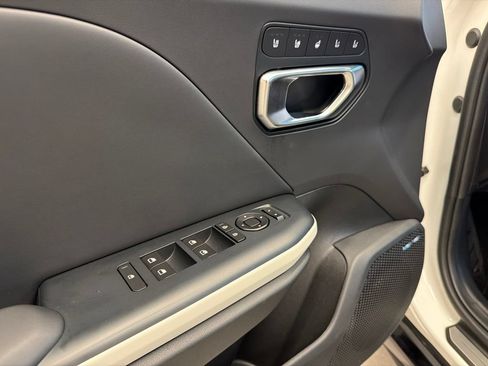 Certified 2026 Kia K4 GT-Line w/ GT-Line Premium Package FWD image 37