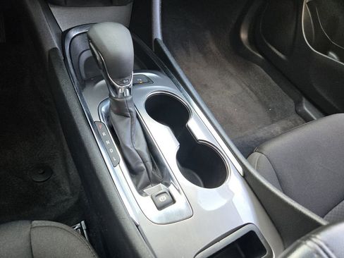 Used 2024 Chevrolet Malibu LT FWD image 13