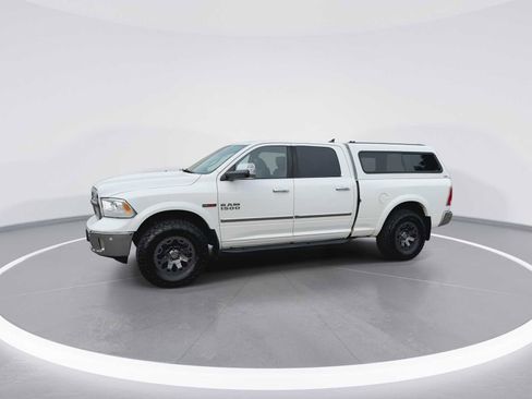 Used 2016 RAM 1500 Laramie w/ Convenience Group image 4
