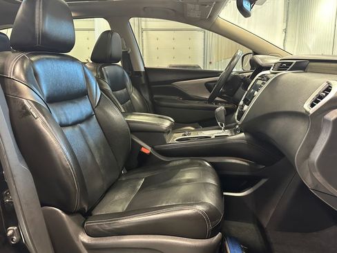 Used 2018 Nissan Murano Platinum w/ Cargo Package image 30