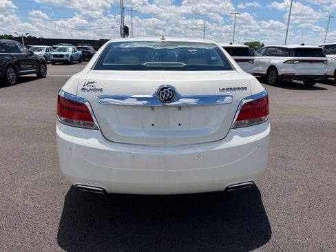 Used 2012 Buick LaCrosse Premium w/ Entertainment Package FWD image 6