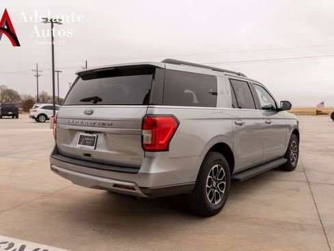 Used 2024 Ford Expedition Max XLT RWD image 3