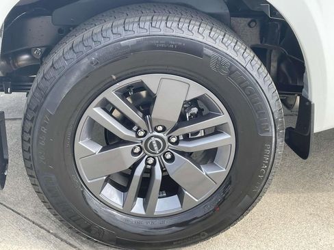 New 2026 Nissan Frontier SV w/ SV Convenience Package image 7