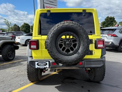 Used 2022 Jeep Wrangler Unlimited Sport AWD/4WD image 3