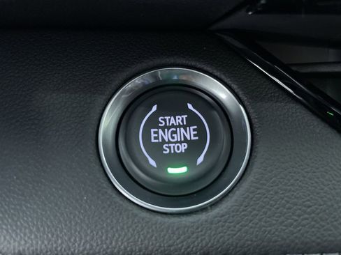 New 2025 Buick Enclave Preferred w/ Power Package image 17