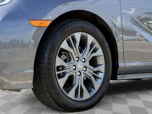 Used 2025 Honda Odyssey Touring image 8