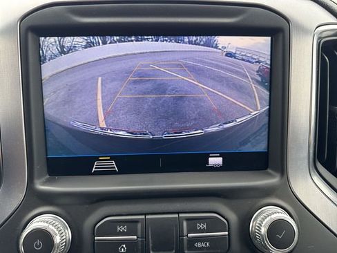 Used 2020 GMC Sierra 1500 SLE w/ SLE Value Package image 14