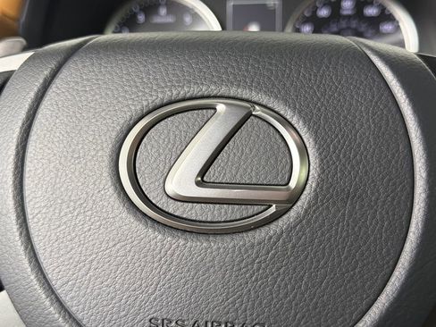 Used 2025 Lexus IS 350 F Sport image 22