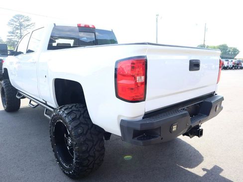 Used 2017 Chevrolet Silverado 2500 High Country w/ Duramax Plus Package AWD/4WD image 7