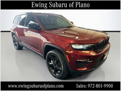 Used 2023 Jeep Grand Cherokee Limited w/ Black Appearance Package