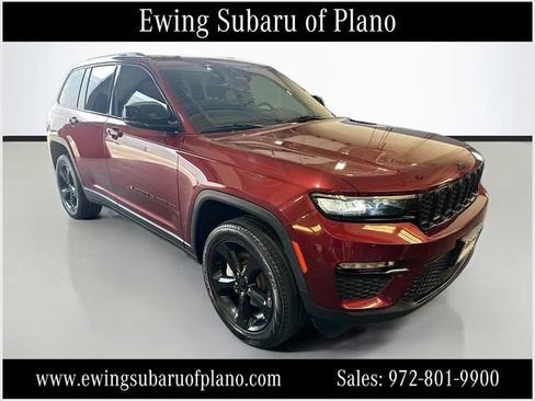 Used 2023 Jeep Grand Cherokee Limited w/ Black Appearance Package RWD image 1