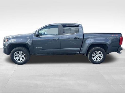 Used 2017 Chevrolet Colorado LT w/ LT Convenience Package image 2