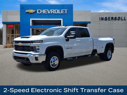 Used 2025 Chevrolet Silverado 3500 LT w/ Safety Package AWD/4WD image 34