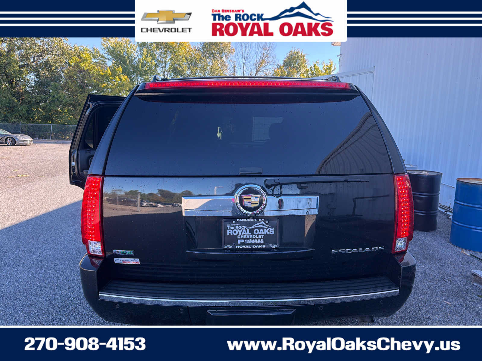 Used 2012 Cadillac Escalade Luxury AWD/4WD image 46