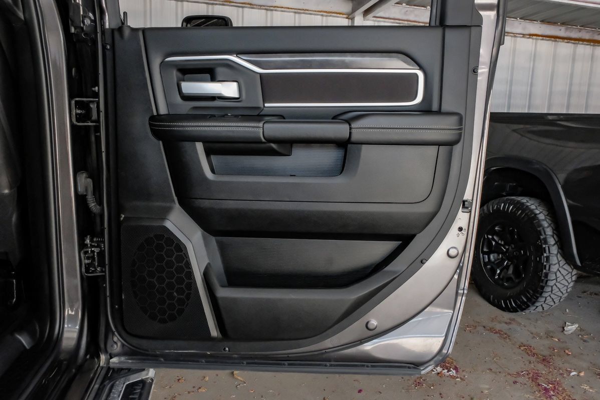 Used 2024 RAM 2500 Big Horn AWD/4WD image 48
