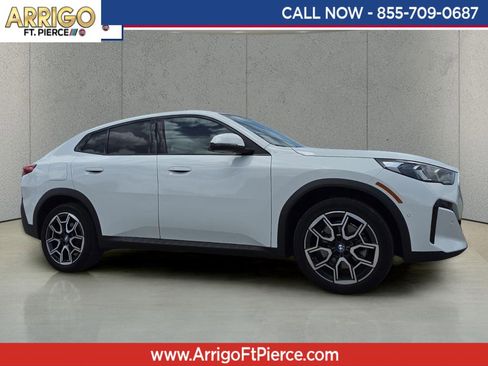 Used 2025 BMW X2 xDrive28i image 1