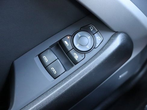 Used 2023 Chevrolet Camaro LT w/ Technology Package image 11