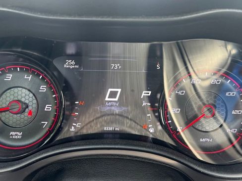 Used 2020 Dodge Charger SXT w/ Blacktop Package RWD image 5