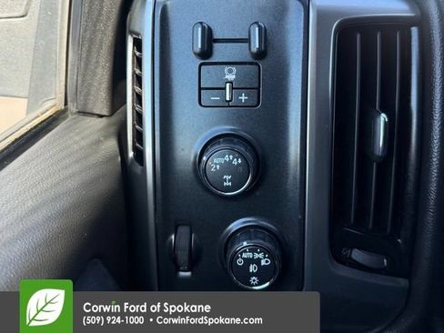 Used 2018 Chevrolet Silverado 1500 LT w/ All Star Edition AWD/4WD image 24