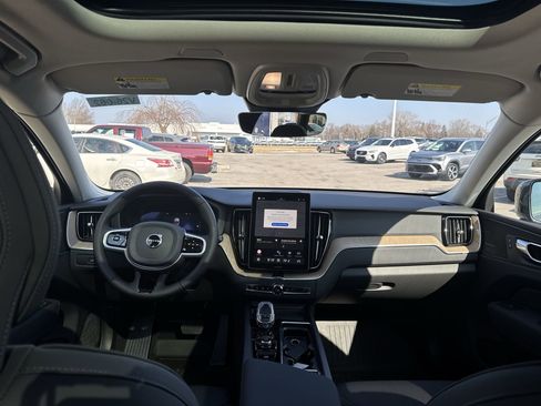 New 2026 Volvo XC60 T8 Plus w/ Protection Package Premier image 21