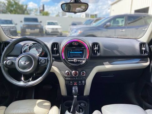 Used 2018 MINI Cooper Countryman FWD image 27