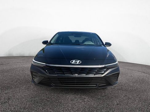 New 2026 Hyundai Elantra Sport FWD image 2