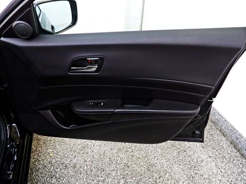 Used 2016 Acura ILX FWD image 11