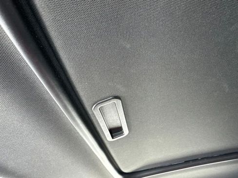 Used 2017 Chevrolet Camaro LT RWD image 19