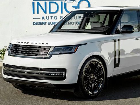 New 2026 Land Rover Range Rover Long Wheelbase SE AWD/4WD image 2