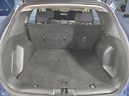 Used 2020 Ford Escape SE FWD image 26