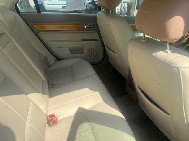 Used 2008 Lincoln MKZ FWD image 12