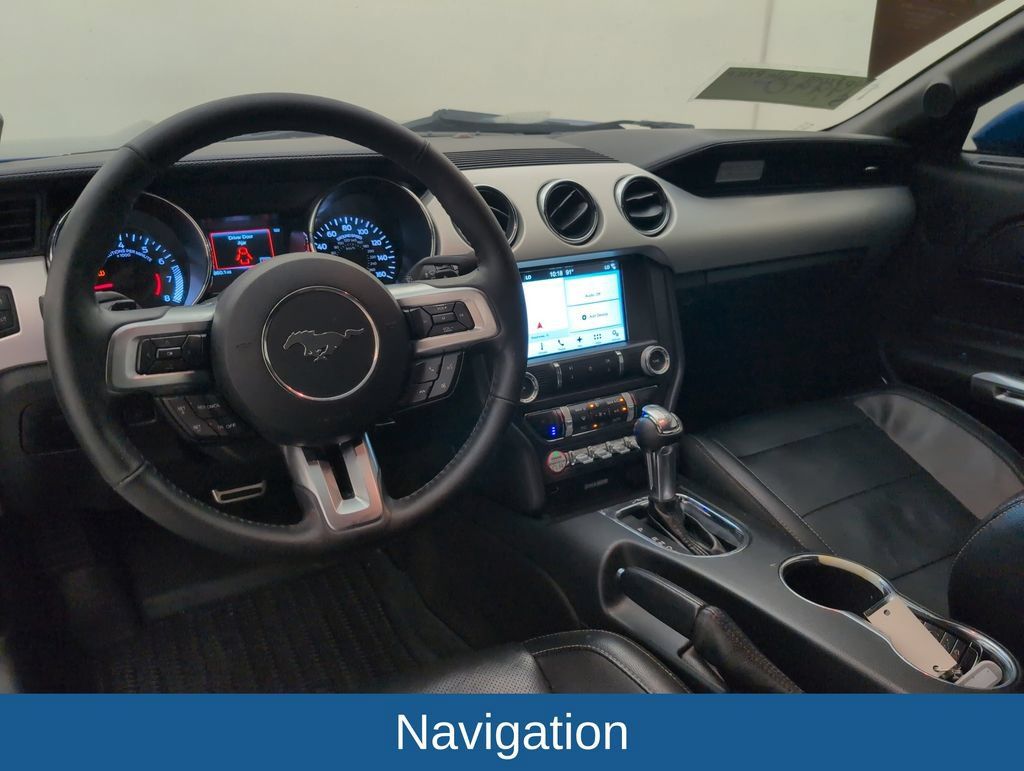 Used 2017 Ford Mustang Premium RWD image 4