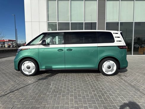 New 2025 Volkswagen ID. Buzz 1st Edition image 3