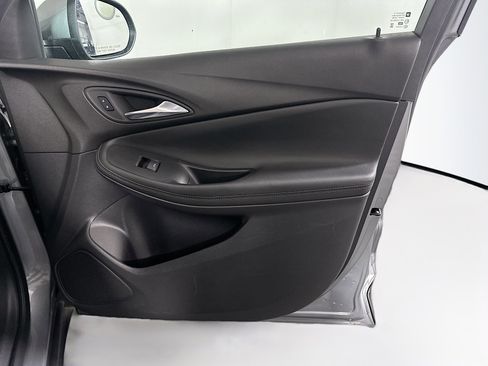 Used 2025 Buick Encore GX Preferred FWD image 30