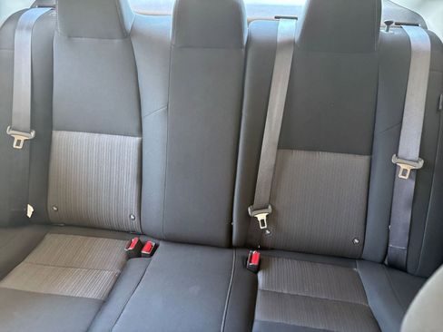 Used 2025 Nissan Sentra SV FWD image 38