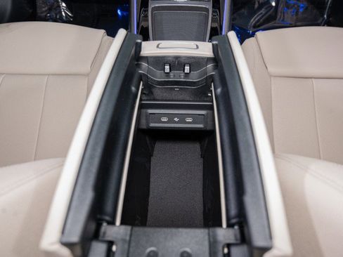 New 2025 Mercedes-Benz GLA 250 image 23