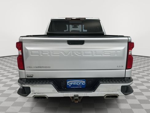 Used 2020 Chevrolet Silverado 1500 LTZ w/ LTZ Premium Package image 4