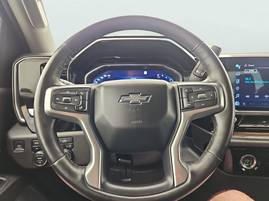 Certified 2023 Chevrolet Silverado 1500 LT Trail Boss w/ LPO, Dark Essentials Package AWD/4WD image 30