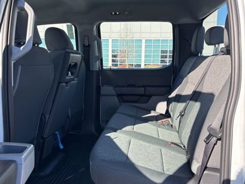 New 2026 Ford F250 XL w/ XL Chrome Package image 38