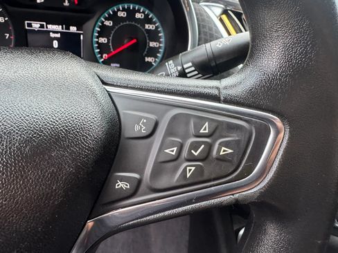 Used 2018 Chevrolet Malibu LT FWD image 15