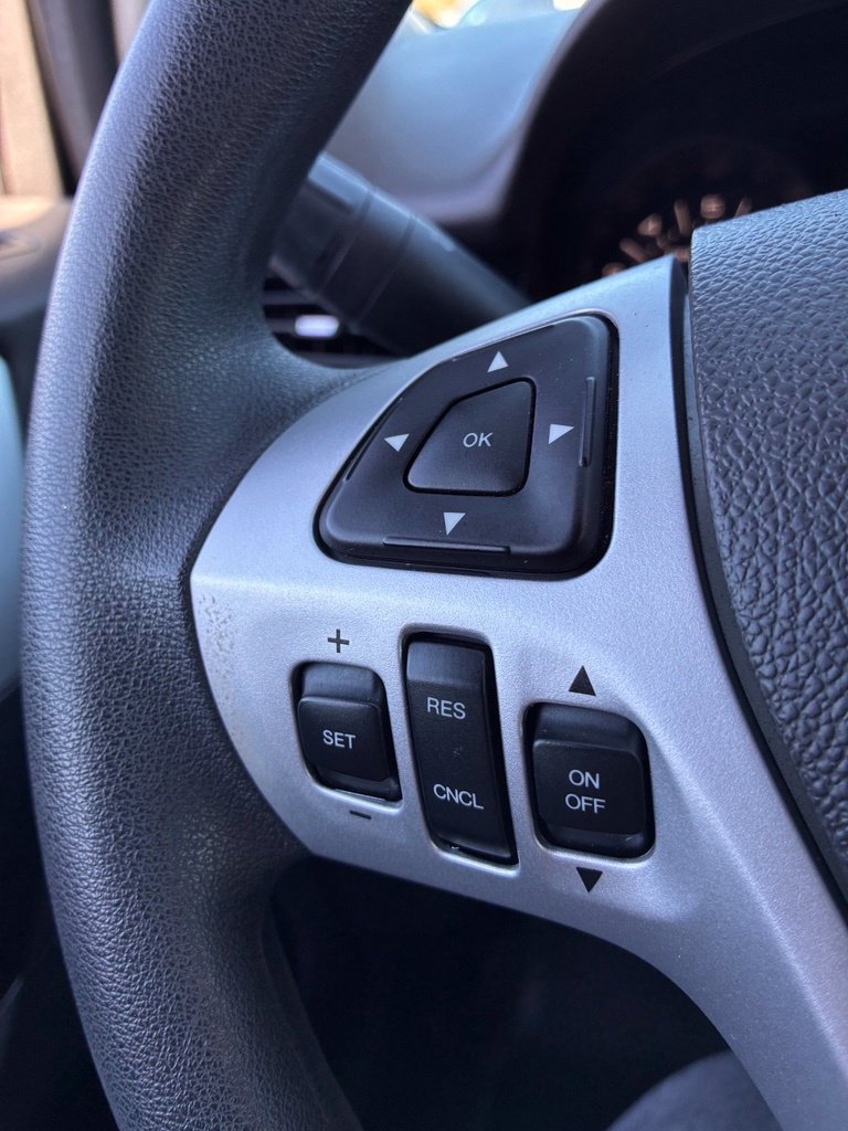 Used 2013 Ford Edge SE FWD image 31