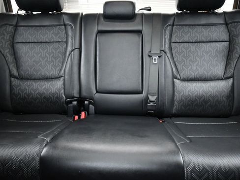 Used 2024 Toyota Tundra Limited image 34