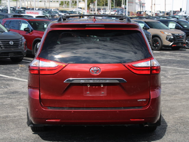 Used 2015 Toyota Sienna Limited Premium FWD image 8