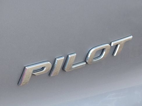 Used 2017 Honda Pilot EX-L image 13