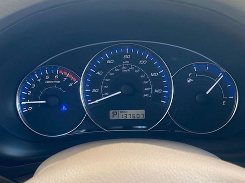 Used 2010 Subaru Forester 2.5X Premium AWD/4WD image 12