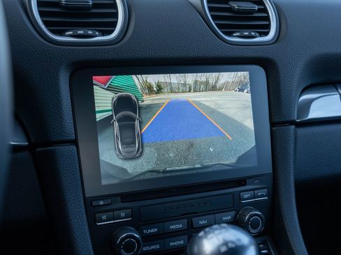 Certified 2024 Porsche 718 Cayman Base w/ Premium Package image 26