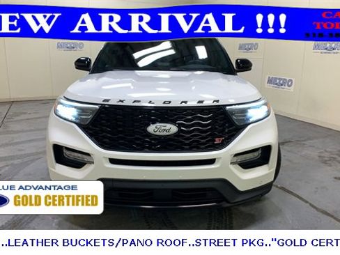 Certified 2022 Ford Explorer ST w/ Equipment Group 401A image 9