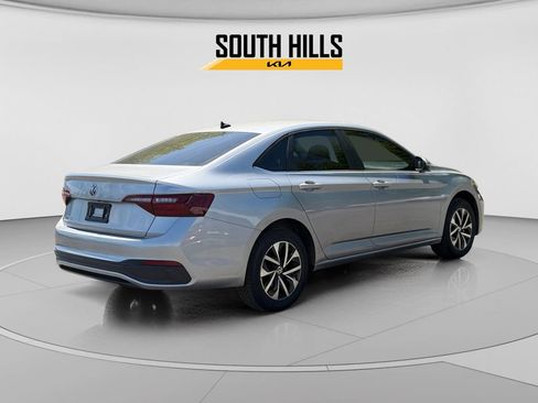 Used 2023 Volkswagen Jetta S FWD image 5