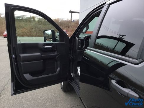 Used 2021 Chevrolet Silverado 2500 W/T w/ WT Convenience Package image 24